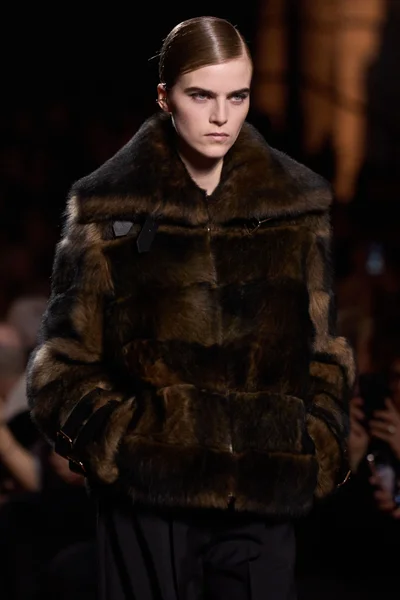 Look 23